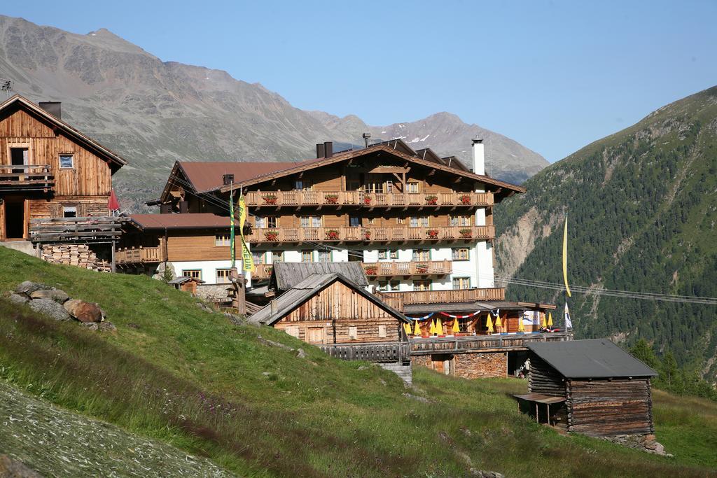 Ferienclub Silbertal - Almhütten Sölden Zimmer foto
