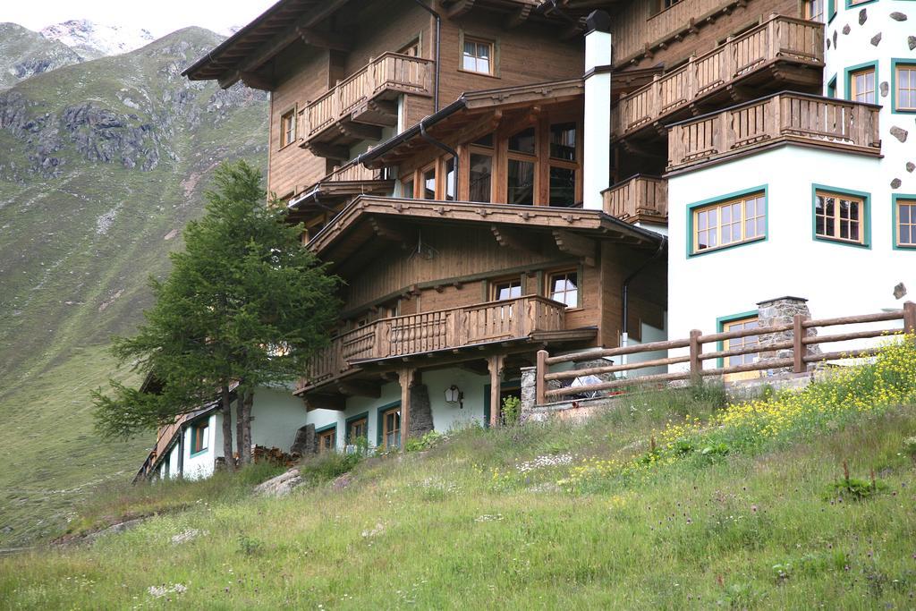 Ferienclub Silbertal - Almhütten Sölden Zimmer foto
