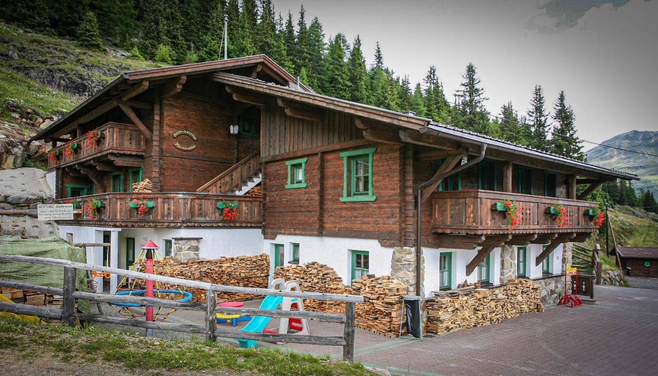 Ferienclub Silbertal - Almhütten Sölden Exterior foto